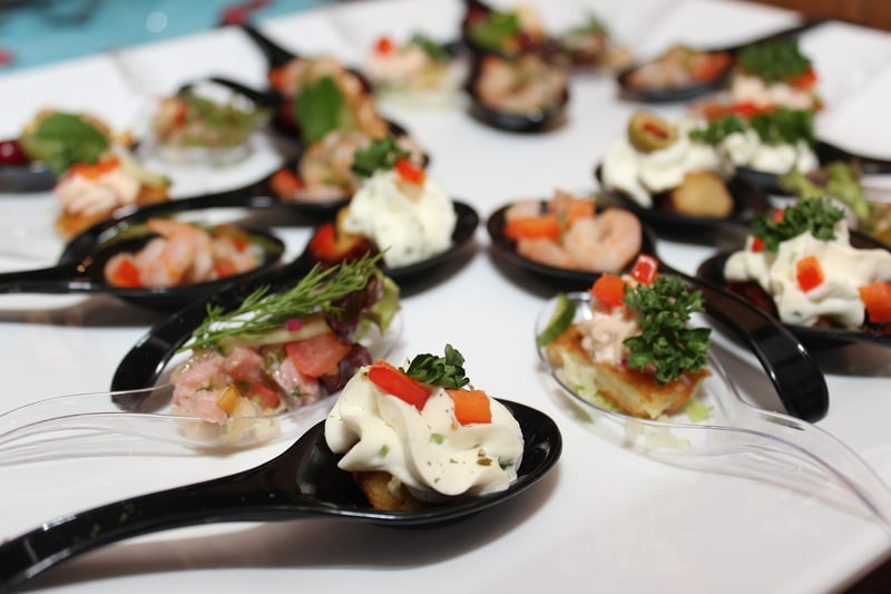 Buffet Dining